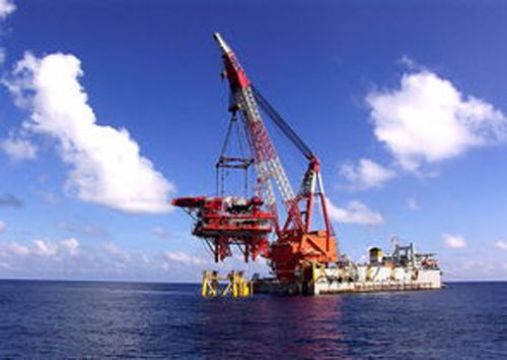 点击查看详细信息<br>标题：Oil 阅读次数：2334